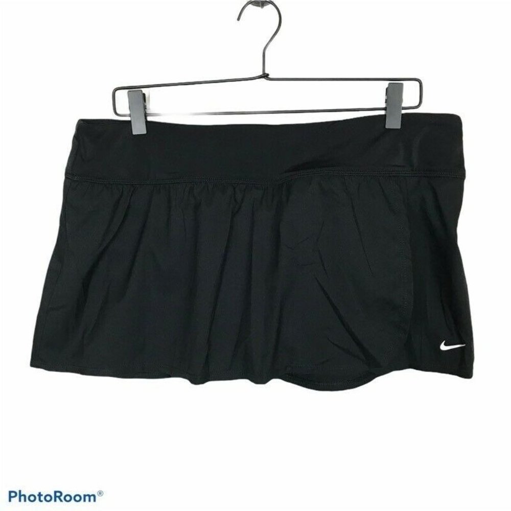 Nike Women's Black Athletic Skort with White Swoosh